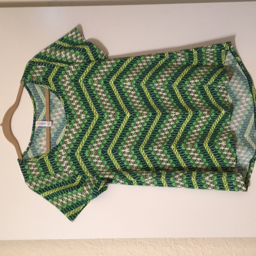 LuLaRoe Classic T